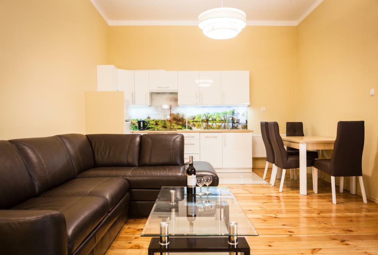 Czar Garbar Apartment Poznan Luaran gambar