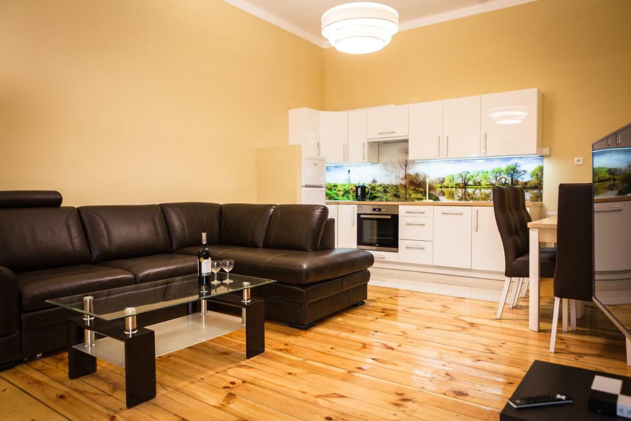 Czar Garbar Apartment Poznan Luaran gambar