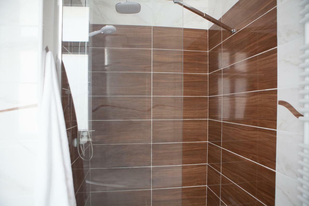Czar Garbar Apartment Poznan Luaran gambar