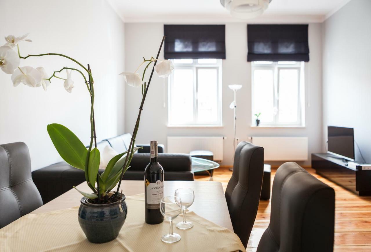 Czar Garbar Apartment Poznan Luaran gambar