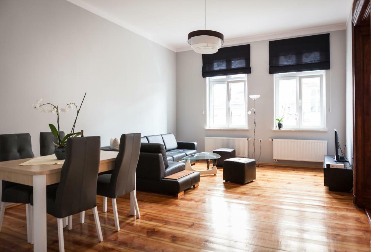 Czar Garbar Apartment Poznan Luaran gambar